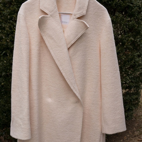 Winter wool coat - Picture 7 of 8